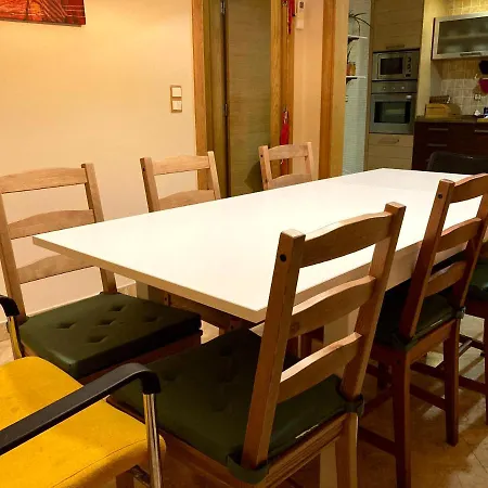 A Family House In Santa Cruz, Torres Vedras 실베이라