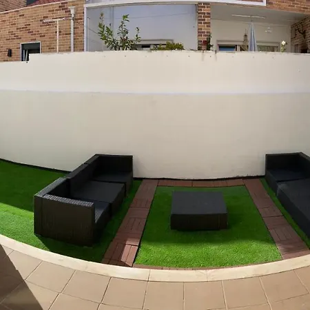 펜션 A Family House In Santa Cruz, Torres Vedras 실베이라