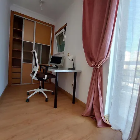 펜션 A Family House In Santa Cruz, Torres Vedras 실베이라