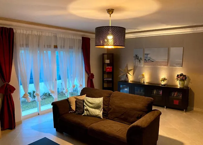 A Family House In Santa Cruz, Torres Vedras Silveira (Lisbon)